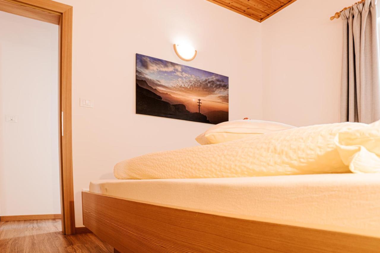 Ferienwohnungen Schweitzer Parcines Εξωτερικό φωτογραφία
